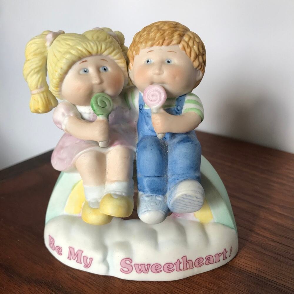 Vintage 1985 Cabbage Patch Kids "Be My Sweetheart!" Figurine